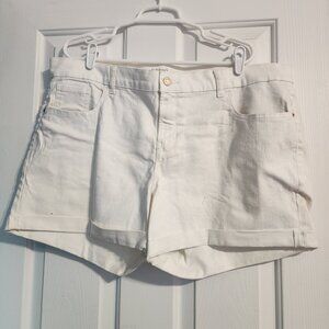 Old Navy Women’s Cuffed Boyfriend White Jean Denim Shorts Classic Beach - 18